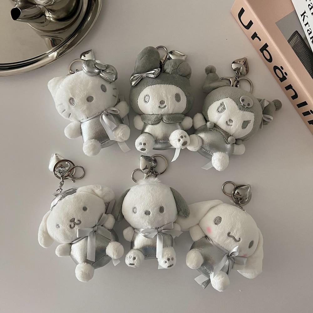 정품) 산리오 실버 키링 헬로키티 시나모롤 포차코 마이멜로디 쿠로미 폼폼푸린 키홀더 13cm