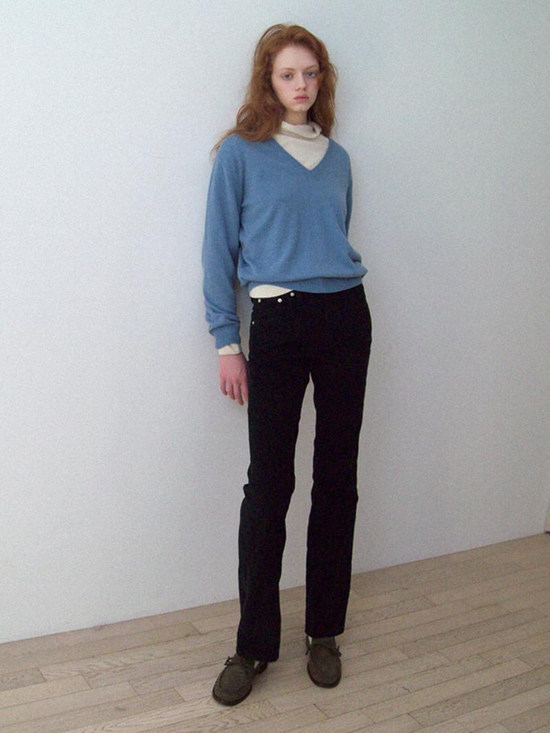 Regard Black Corduroy Pants