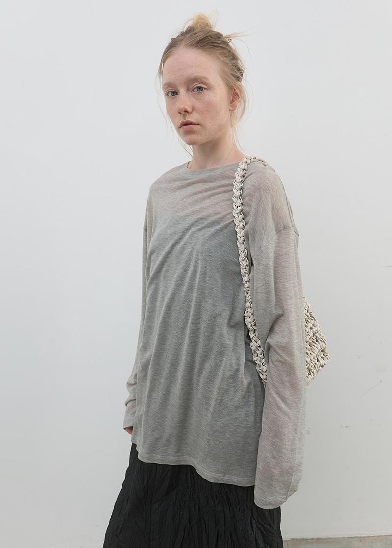 VEGAN LEATHER MINIMAL SHOULDER BAG IN IVORY