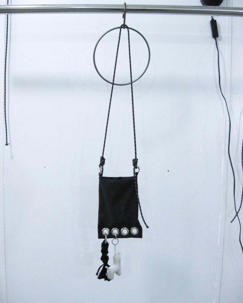 01. EYELET CROSS BAG (아일렛 크로스 백)