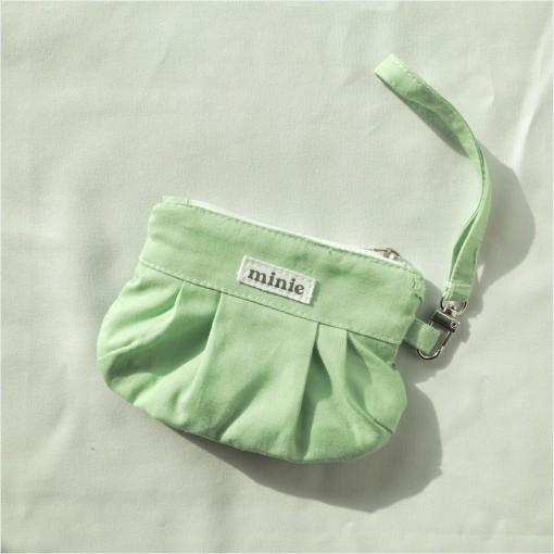 [미니에] 코지 스트랩 미니 파우치_쥬시그린