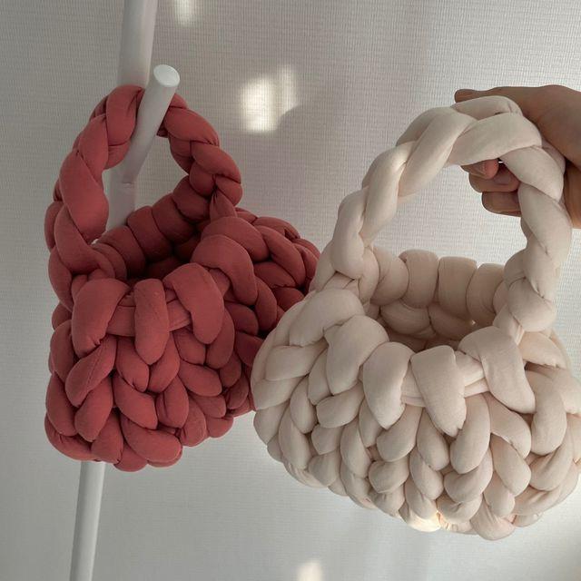 [그립감좋은/러블리템] 핸드메이드 손 뜨개 미니백 가방 (2color)_잇츠유어룸