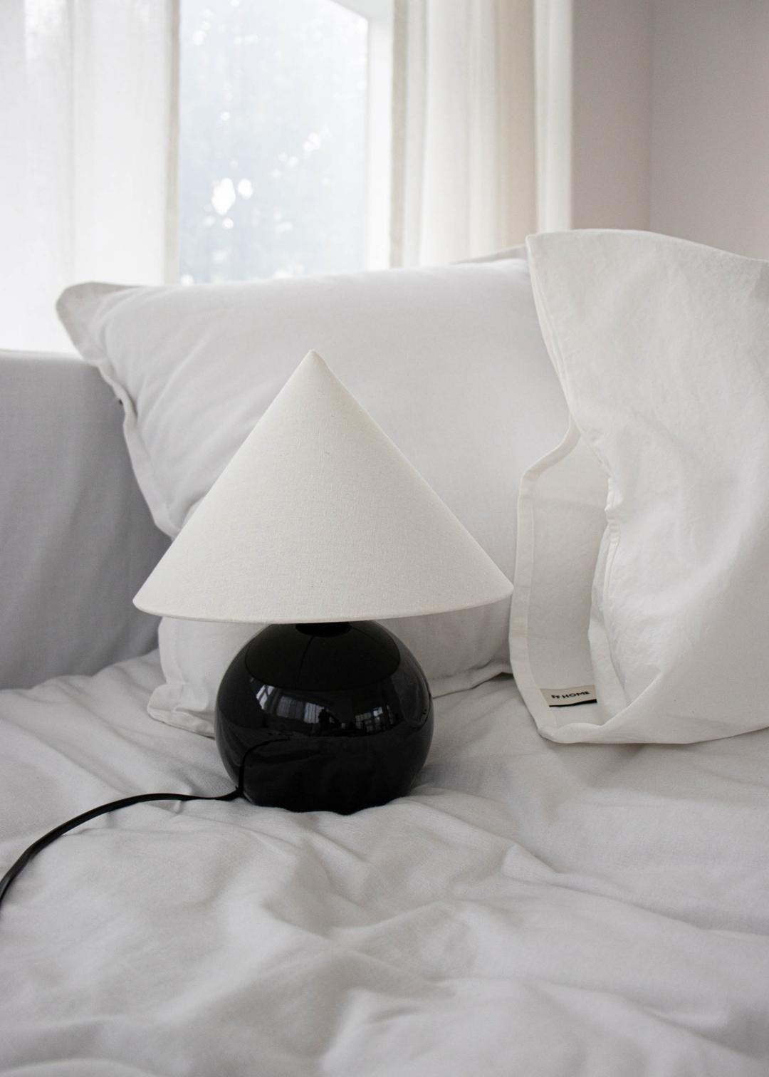 Orb Stand Lamp Black