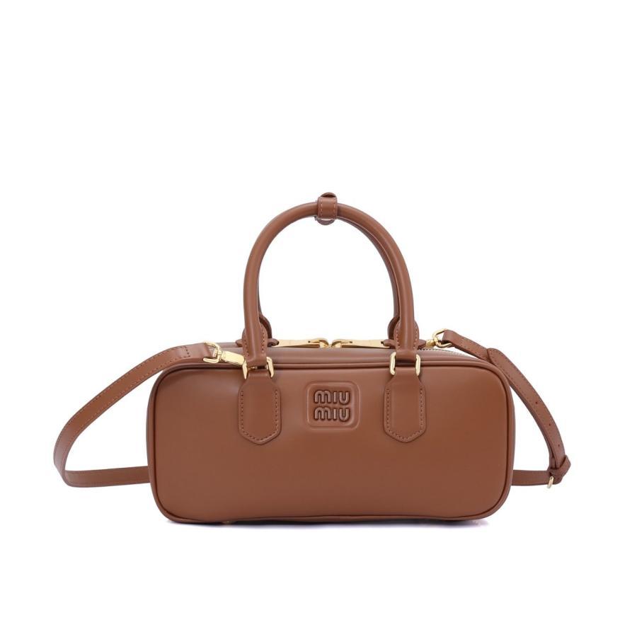 미우미우 아르카디 토트백 미듐 정품퀄 (국내배송) | 신상 | LALAHENNE