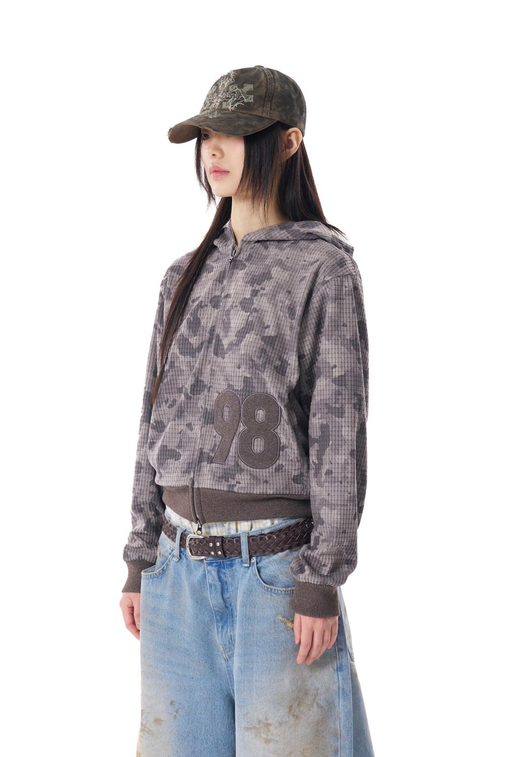 [3.17 예약배송] 98 Patch Camouflage Zip-Up Hoodie (Gray)