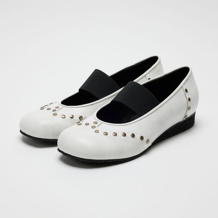 TOUGH MOMS RULE [STAIN WHITE]