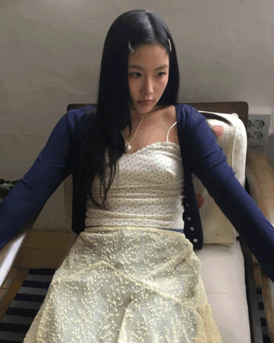 더즌 잔꽃 나시 (2color)