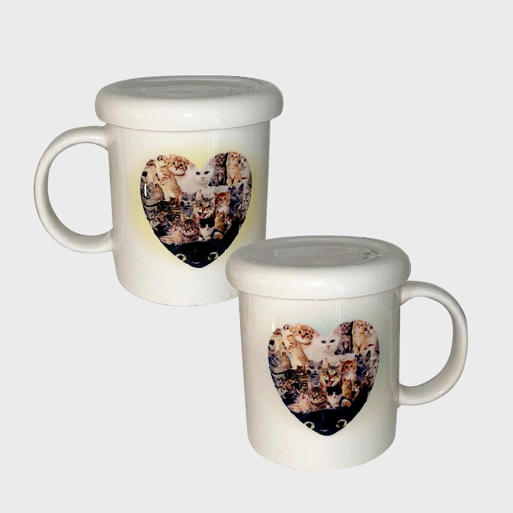 Heart cat mug (blue&yellow)