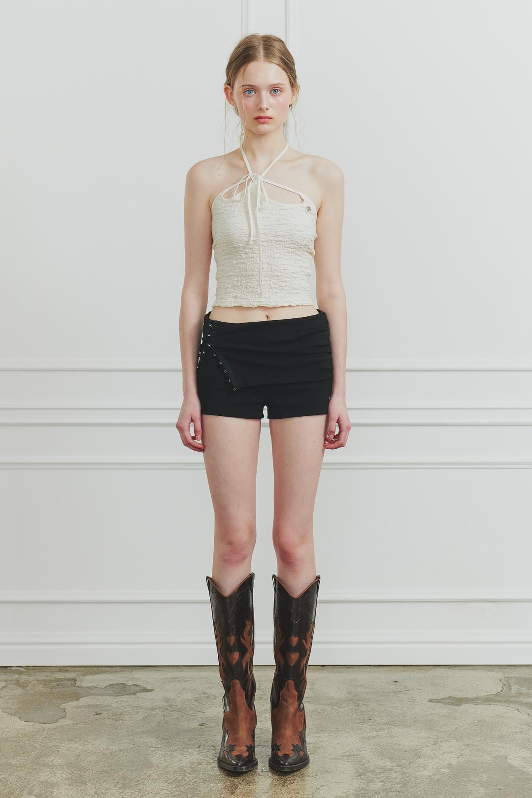 RUBY HOOK SHORTS black