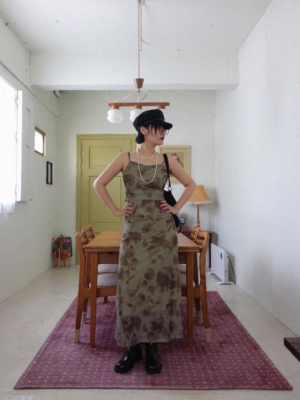 ♥︎ONLY VIVIC♥︎MIDNIGHT ORIENTAL FLORAL LONG DRESS