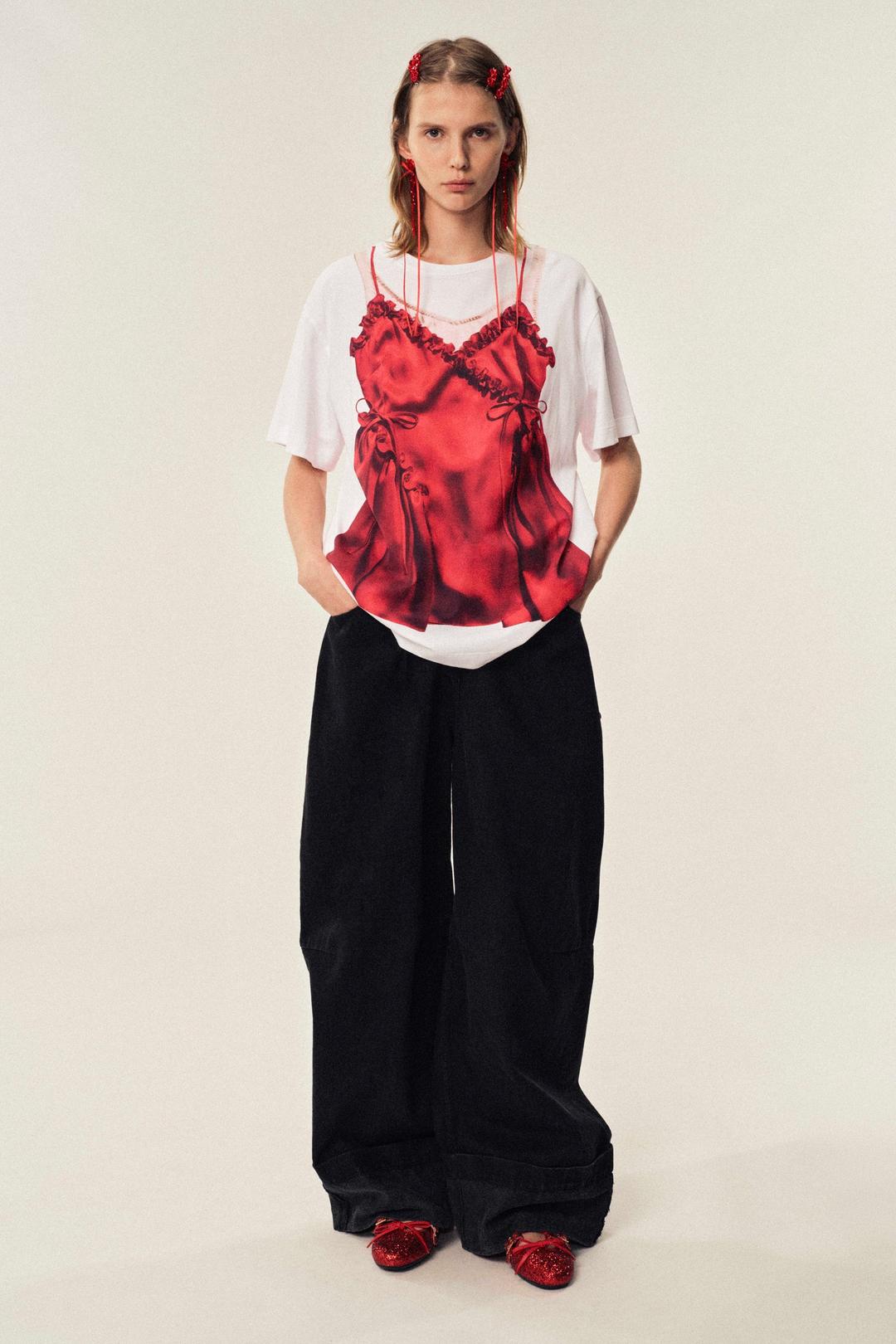 Negligee Tromp L'oeil T-Shirt - White / S