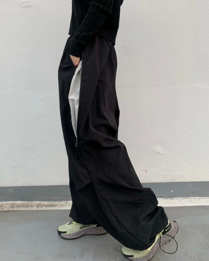 남여공용 배색 지퍼 바지