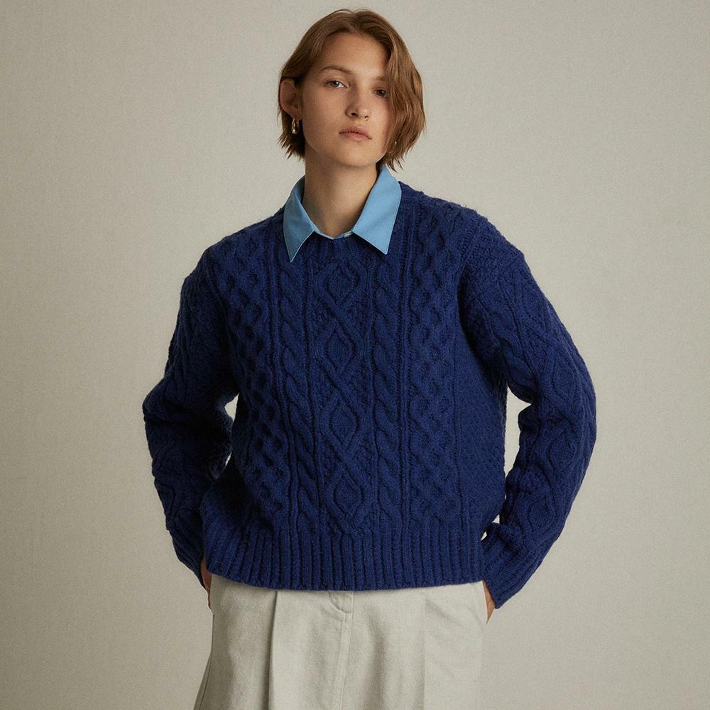 [20+10%쿠폰]Cable knit sweater (cobalt blue)
