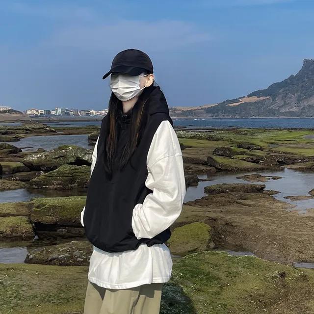 [당일발송]나일론 후드 베스트 오버핏 바람막이 조끼 고프코어룩 캠핑 스트릿패션 아웃도어 레이어드