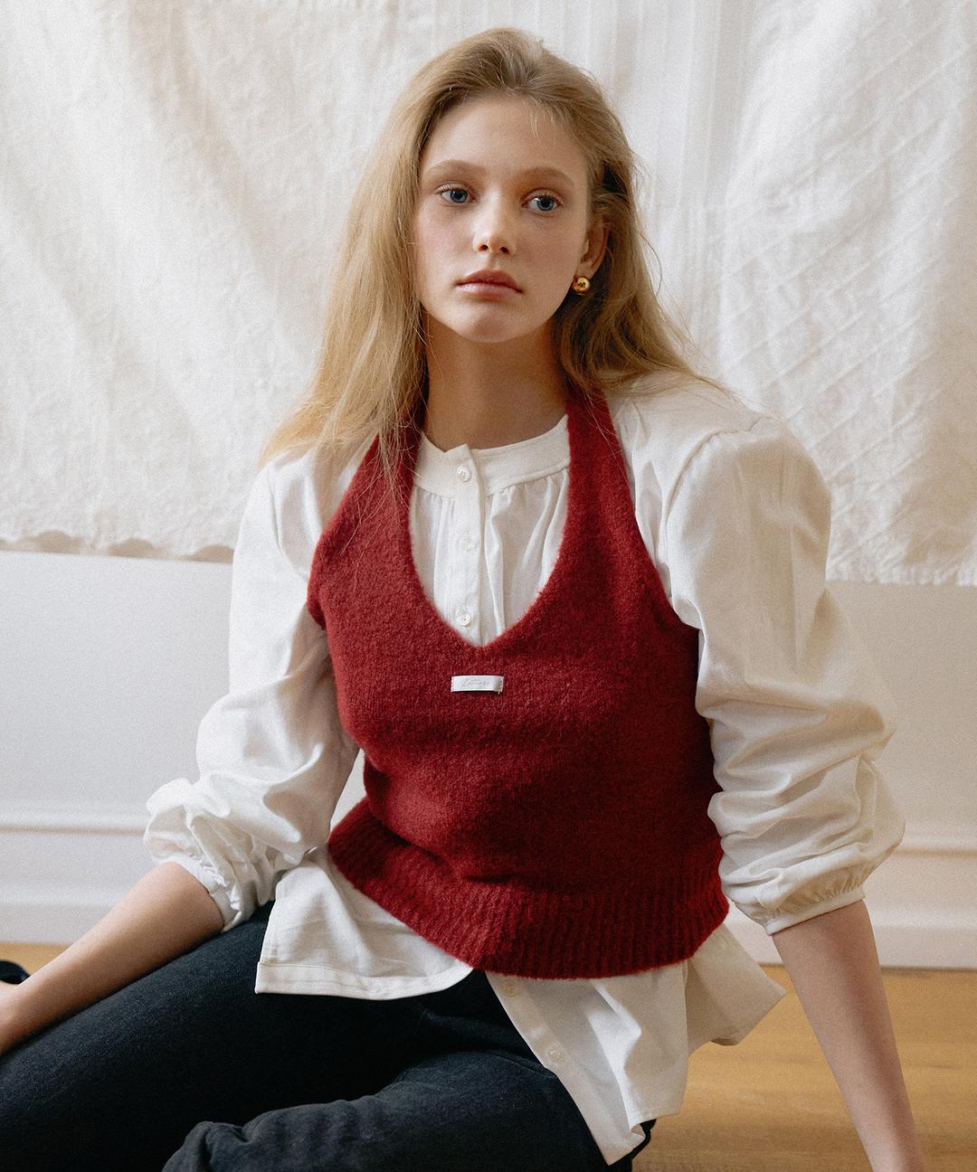 레터프롬문 [직잭단독][NEW컬러!홀리데이룩🔴🎄] 레터즈 헤어리 뷔스티에 울 니트 ( 3 colors )