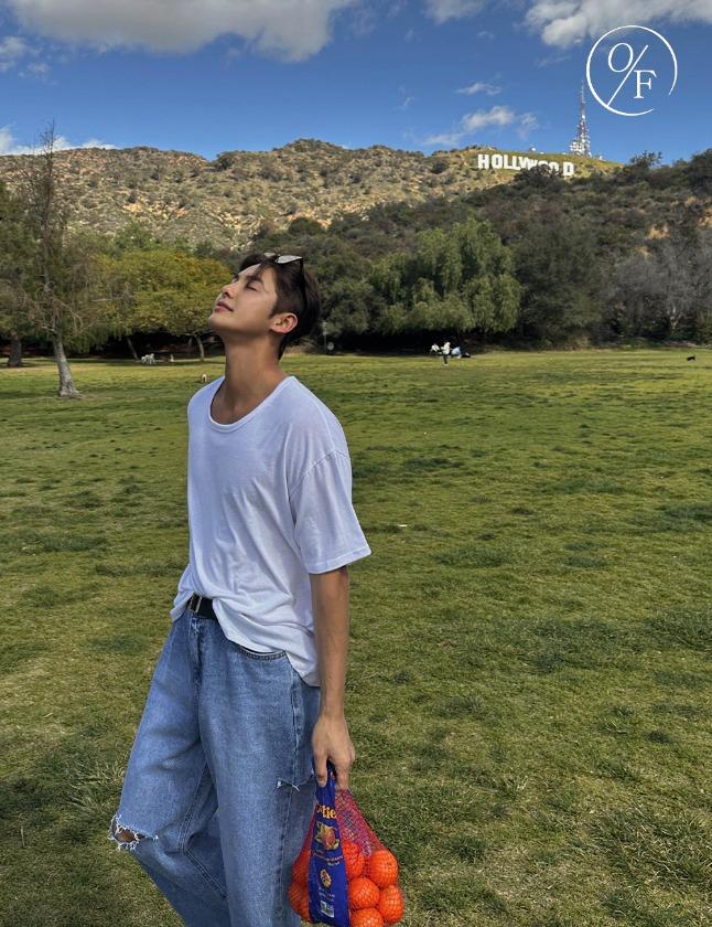 [7만장판매] [MADE] 1+1 365,온 업 미니멀 U넥 반팔(3color)