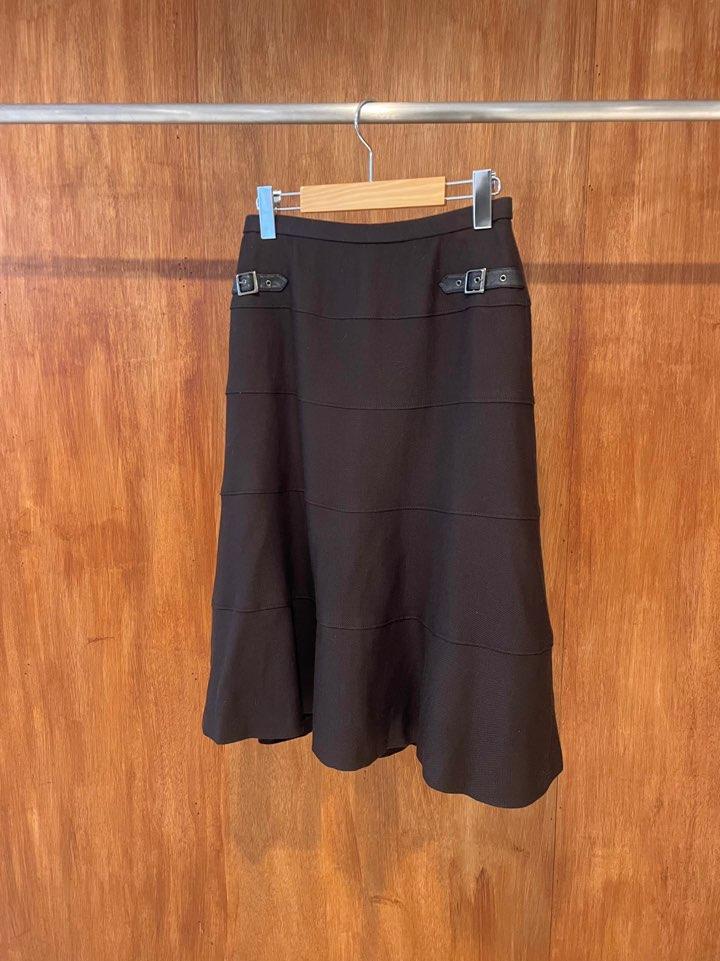 Charcoal buckle wool flare skirt