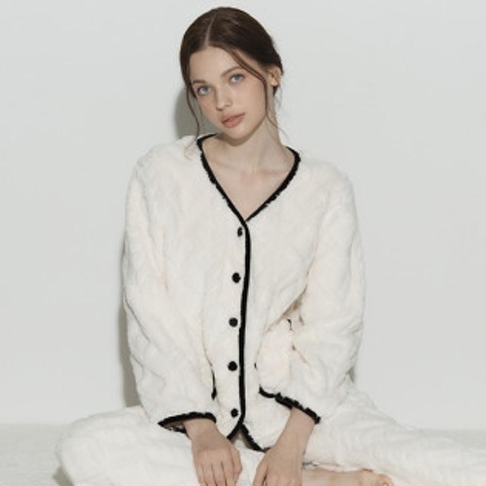 (2PCS) 에블린 잠옷 꽈배기형 투피스 파자마 EBPPE1V64C