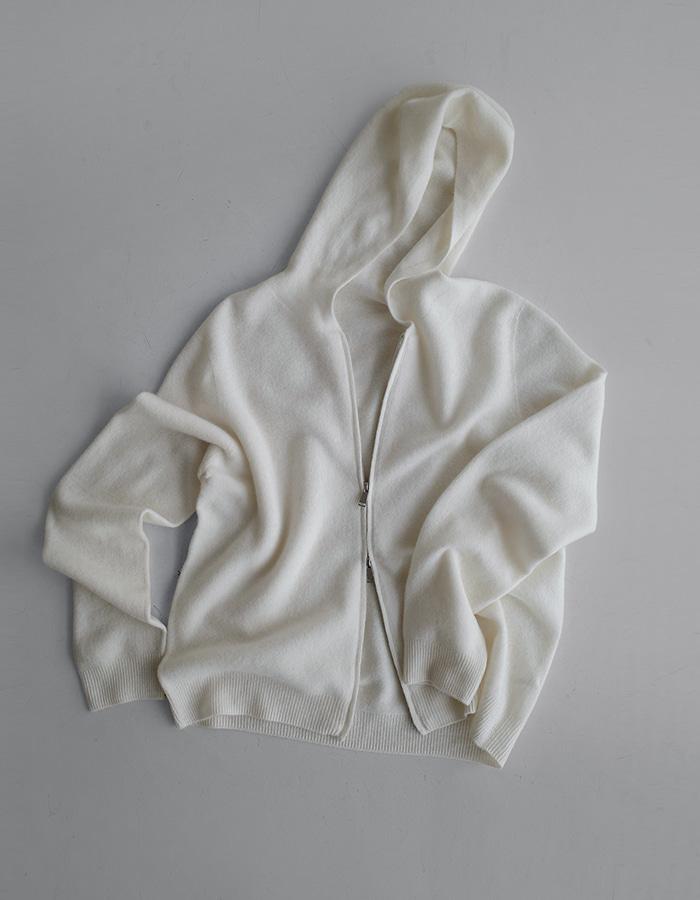 [울100] 아토후드집업