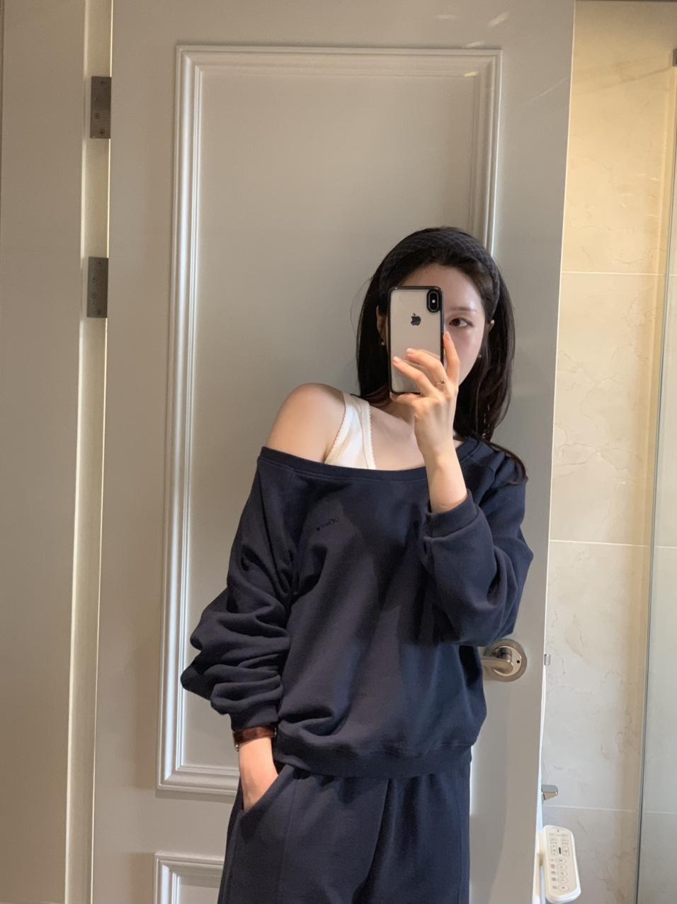 어파트오브 [MADE] 클라우드 오프 맨투맨 (3col)