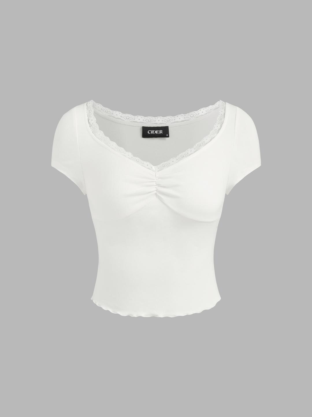 V-neck Lace Lettuce Trim Short Sleeve Tee