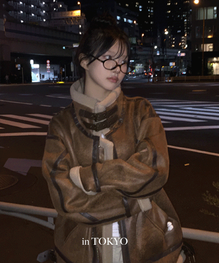 in tokyo [멋스러운 오버핏] 하이넥 터틀 버클 스웨이드 무스탕 -2color