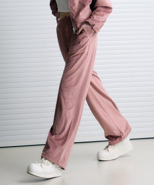 리버스 로고 벨루어 트랙 팬츠 [ASH ROSE]