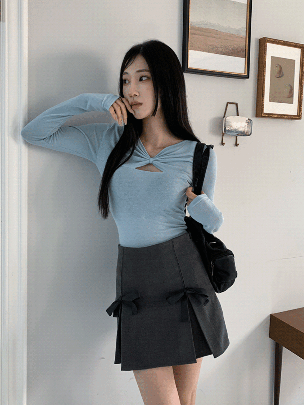 죠드 리본 트임 긴팔 티셔츠