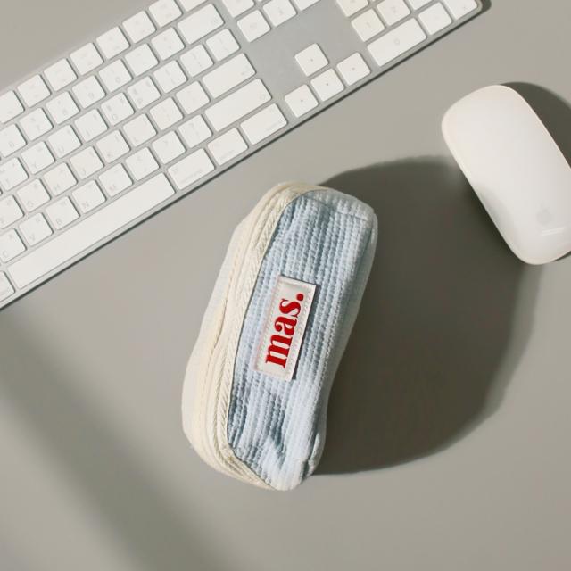 Hapoom pencil cosmetic pouch  (Sky blue)