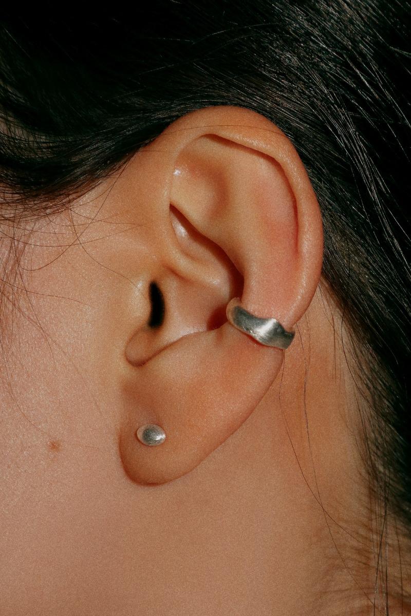 925silver 매트 무광 러프 이어커프 귀찌 1ea (2 color)