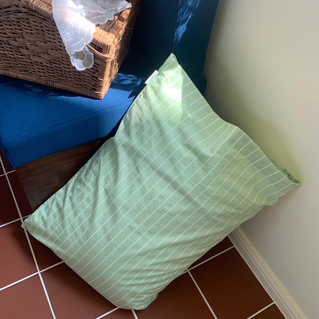 melon stripe bedding (pillow cover)
