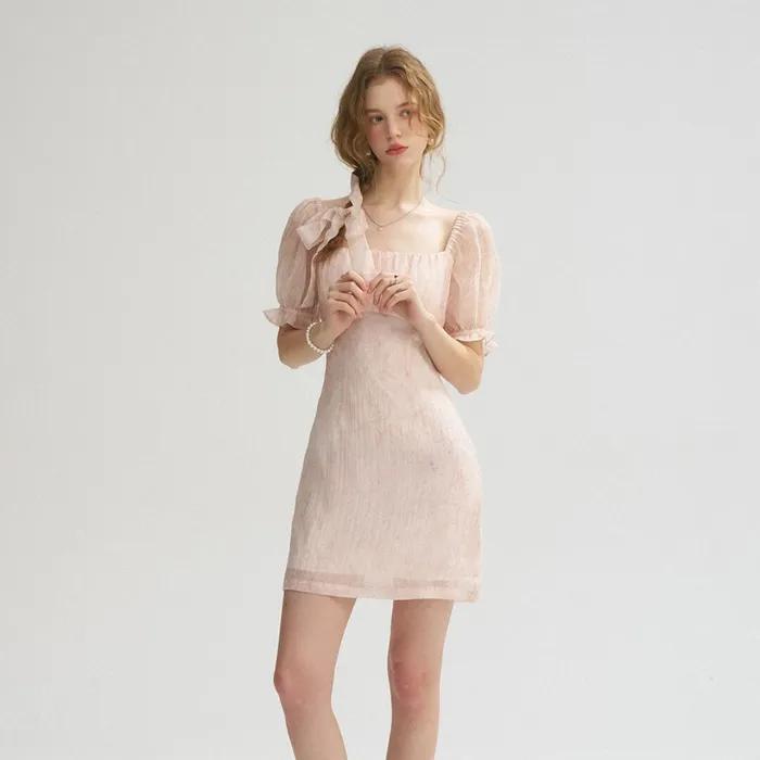 피오니 스퀘어넥 미니원피스