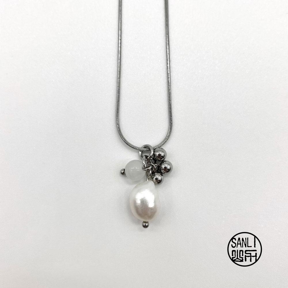 Cluster drop necklace