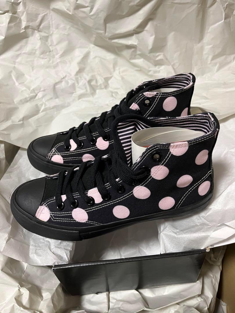 atmos PEACH JOHNアトモス　ピーチジョン　スニーカーハイカット