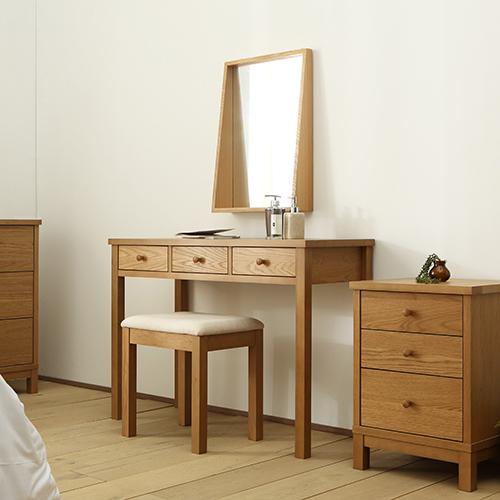 [원가이하 세일]오이코스 일리오 원목 화장대 & 스툴의자 세트