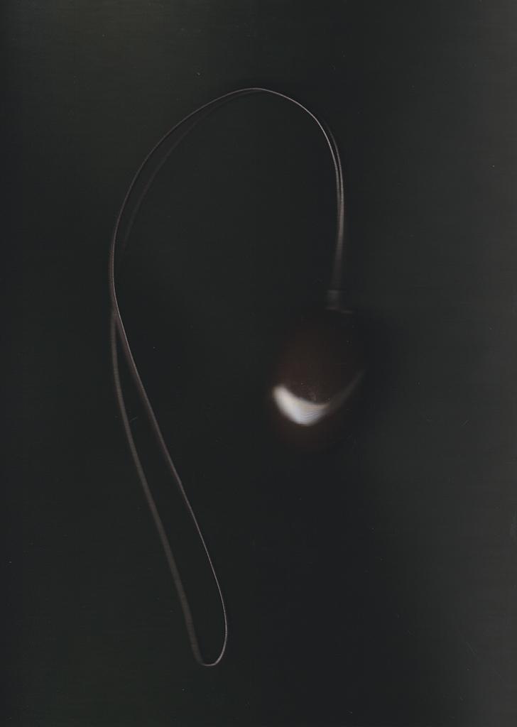 Eggmic in dark brown