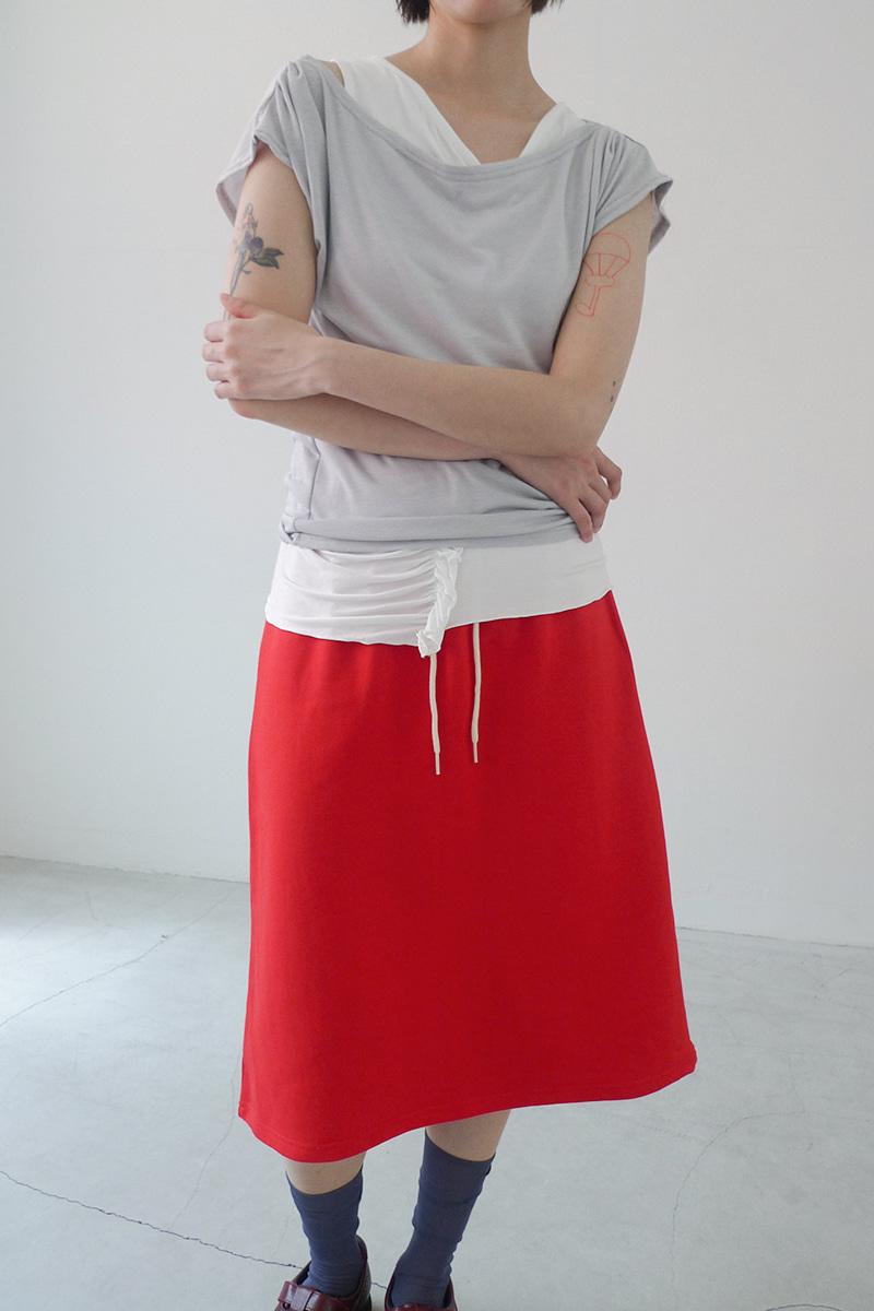 LOOSE DRAPE TEE