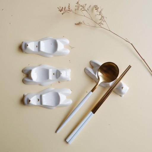 ‘조은, 쉼Ceramics' 반달곰 수저 받침