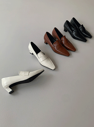 마리공주 알렌 스틸레토 뾰족코 미들힐 페니로퍼 (4cm)