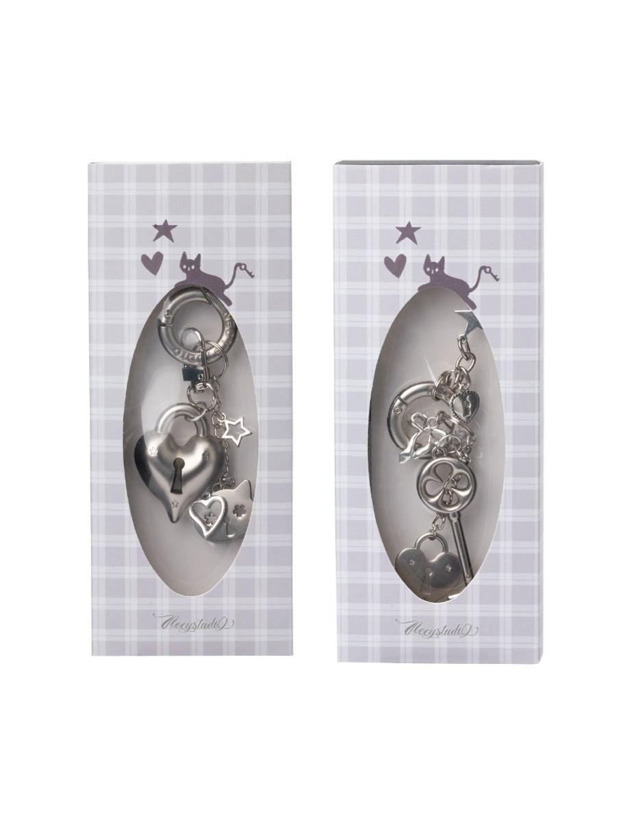 NECY STUDIO Love Lock Kitten Metal Keychain