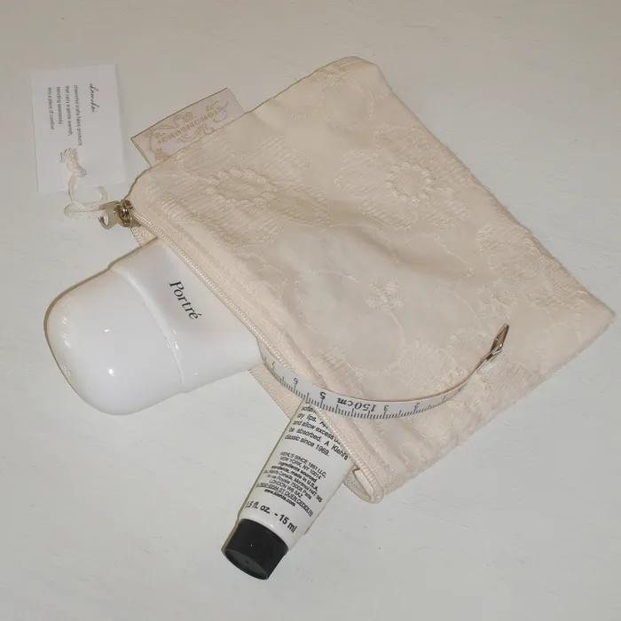 Embroidered Flat Pouch (5 colors)