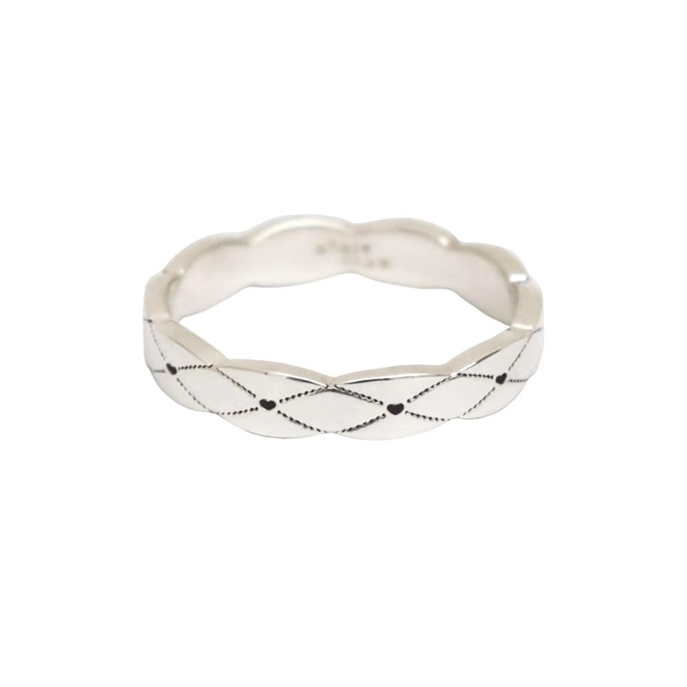 Love Lattice Ring (black)