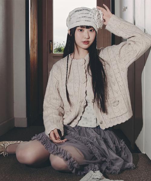 HANDMADE FLOWER BUTTON CARDIGAN_OATMEAL
