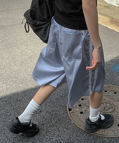 이어브 새틴 레이스 트랙 버뮤다 트레이닝 팬츠