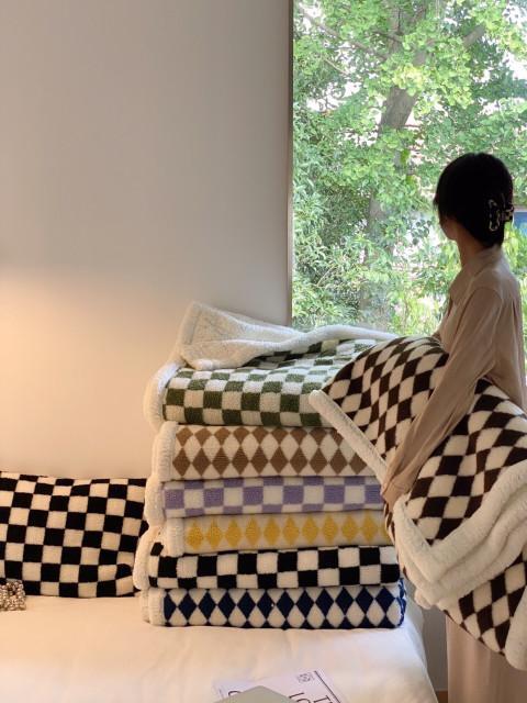 헤이유드 체커보드 양털 담요 차박 블랭킷 소파 양면 극세사이불