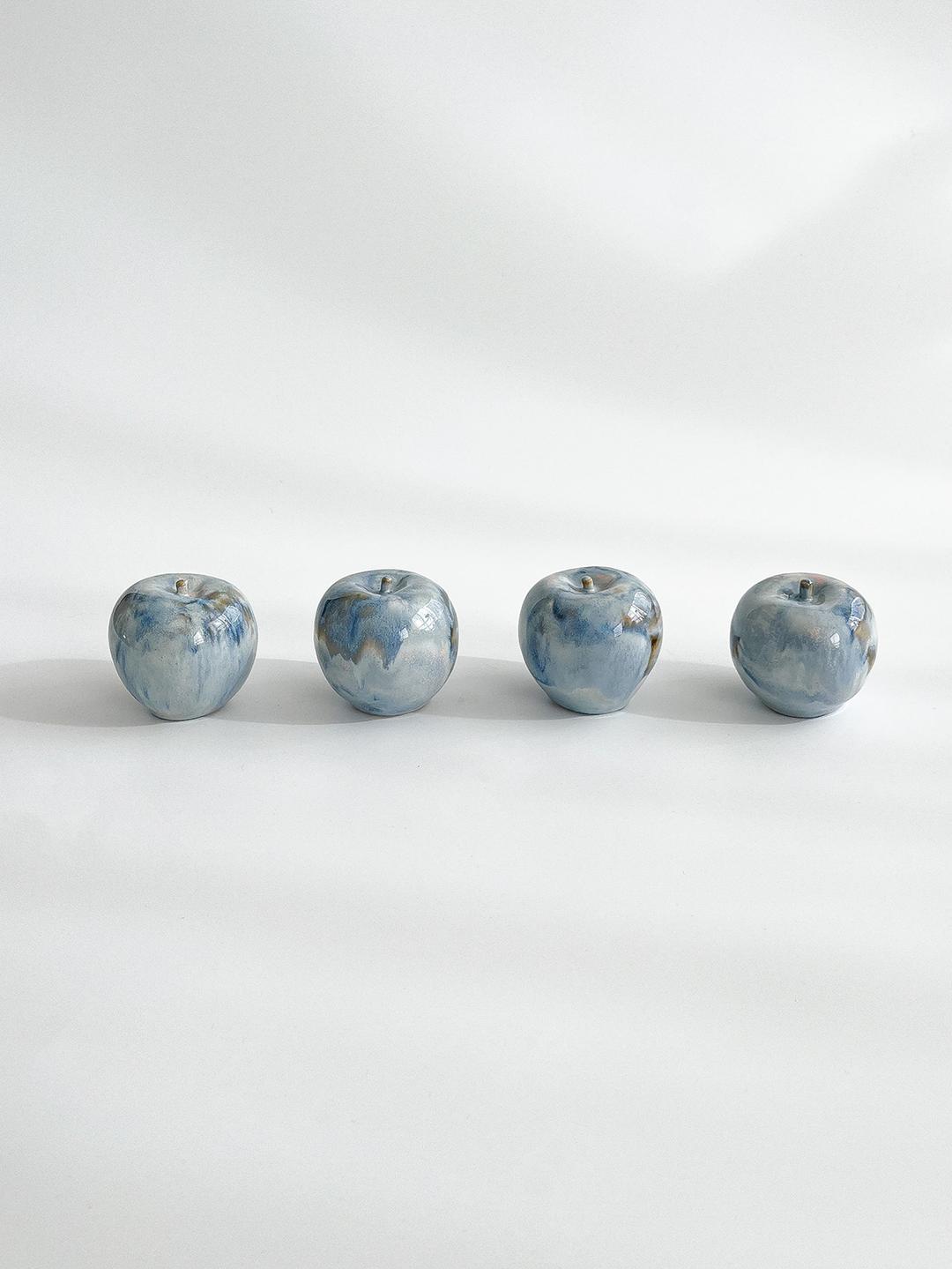 사과 | Serenity Blue