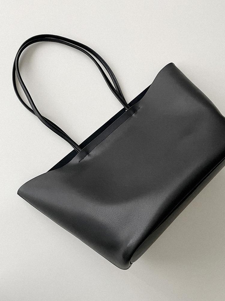 리옹 소가죽 숄더 쇼퍼백