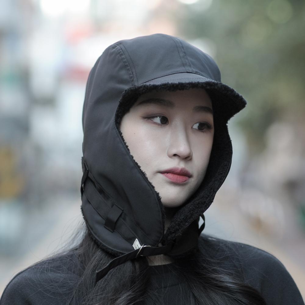 스트랩 포인트 트래퍼햇