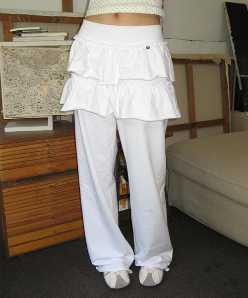 CANCAN RUFFLE LAYERED PANTSKIRT WHITE
