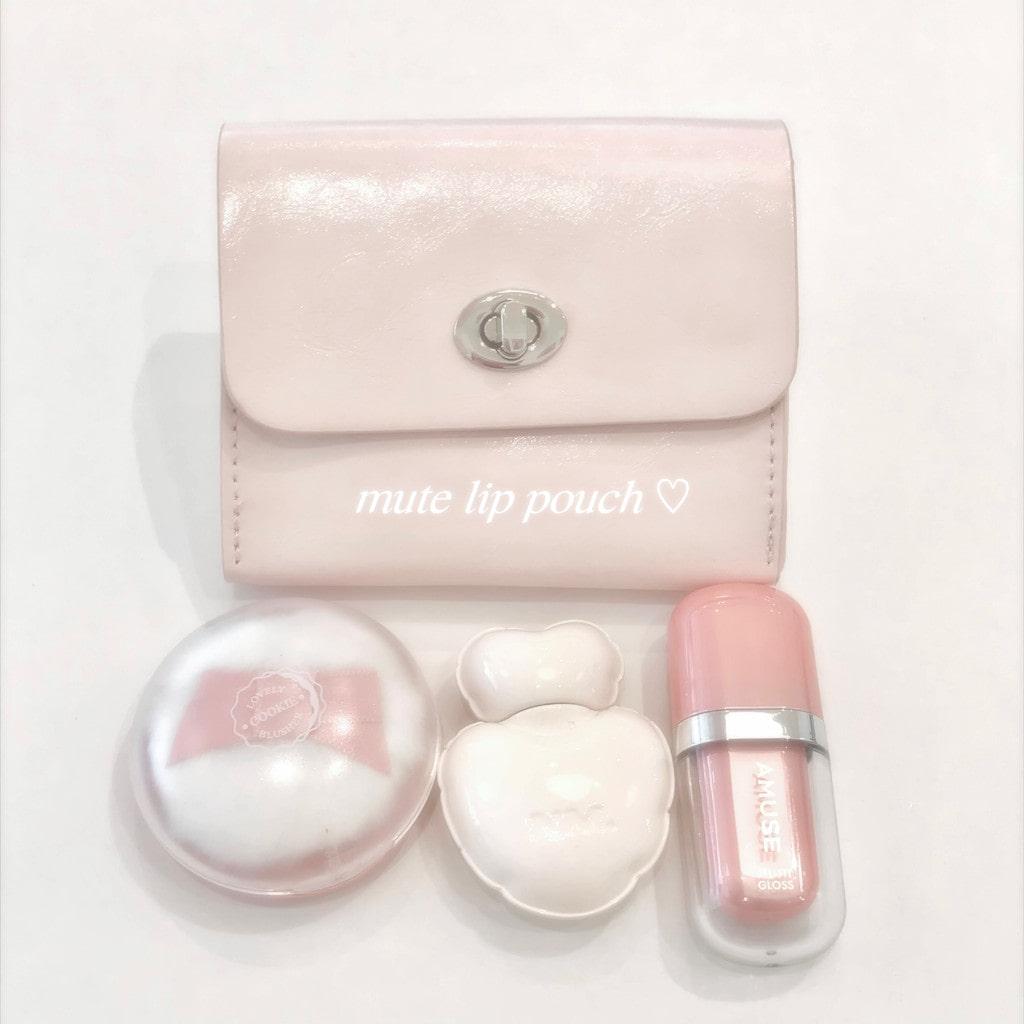 mute lip pouch